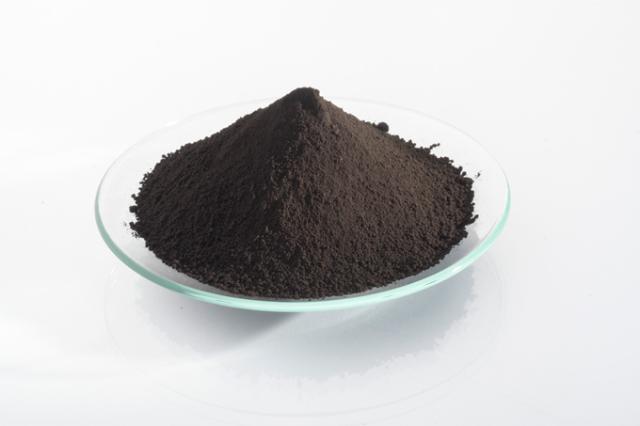 BAYFERROX Mustat 300-sarja