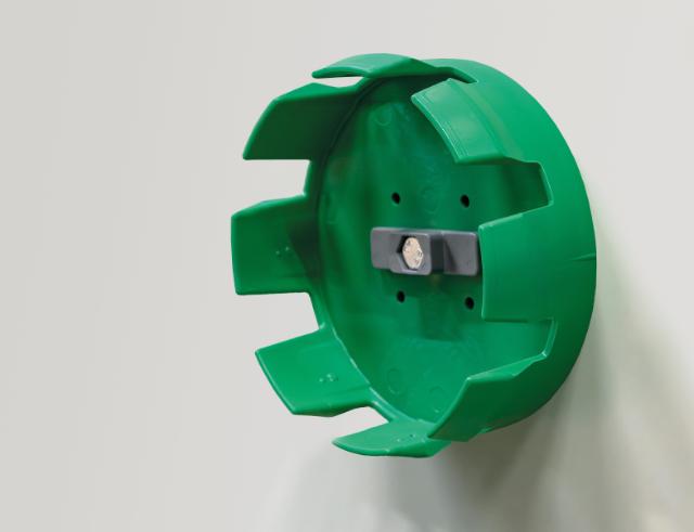 FIX ruuvikiinnitin asennuspidikkeelle